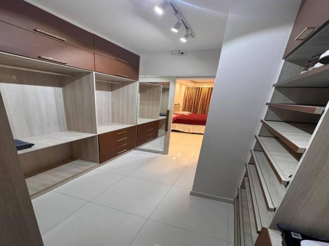 #12 - Apartamento para Venda em Lauro de Freitas - BA