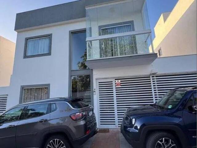 #12 - Apartamento para Venda em Lauro de Freitas - BA